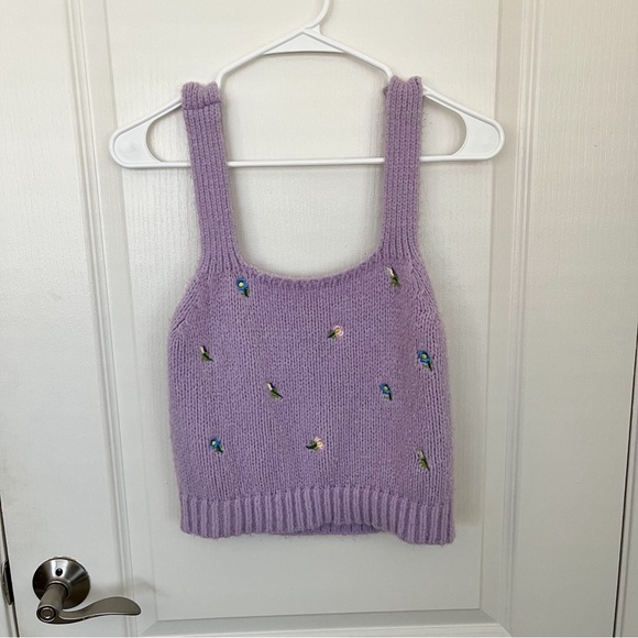English Factory Lavender Knit Floral Embroidered Tank Top - Picture 4 of 6